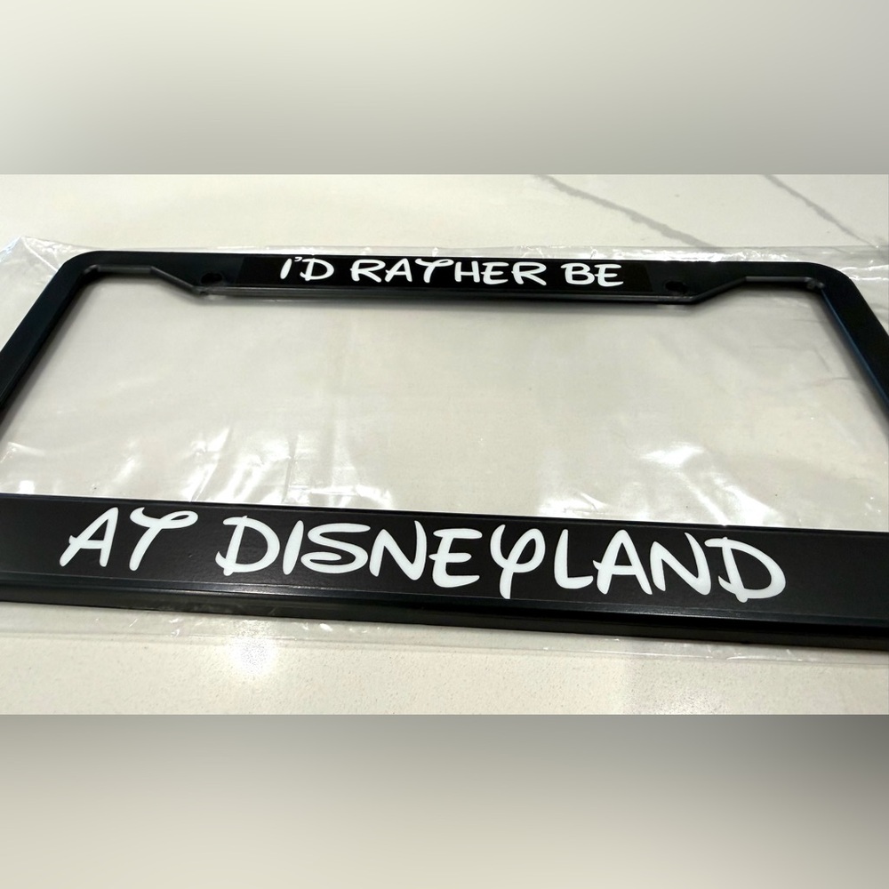 Brand New-I'D RATHER BE AT DISNEYLAND-Black License Plate Frame - Picture 4 of 5